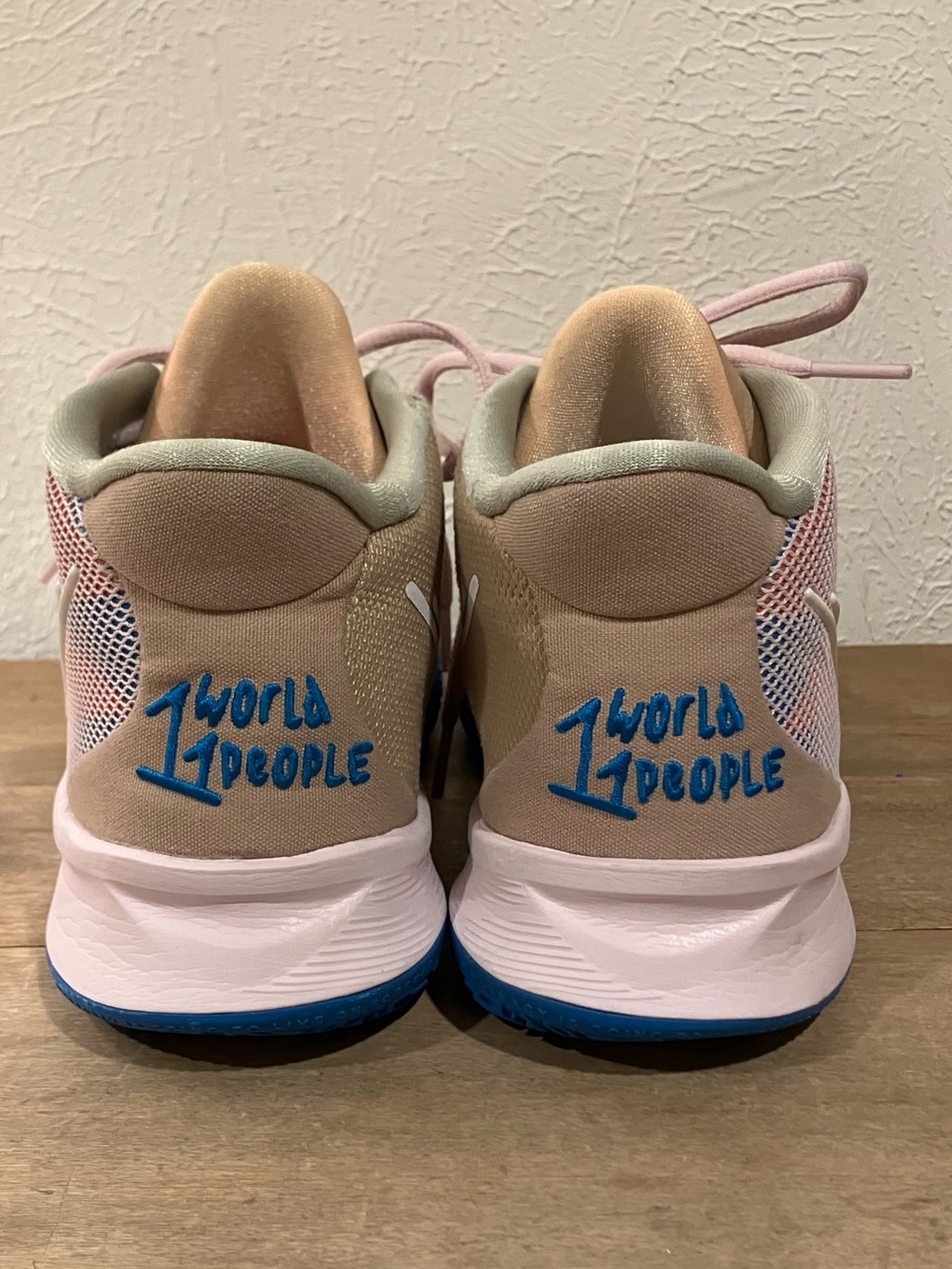 Nike Kyrie 7 ‘1 World 1 People’ Sneaker - Picture 11 of 12